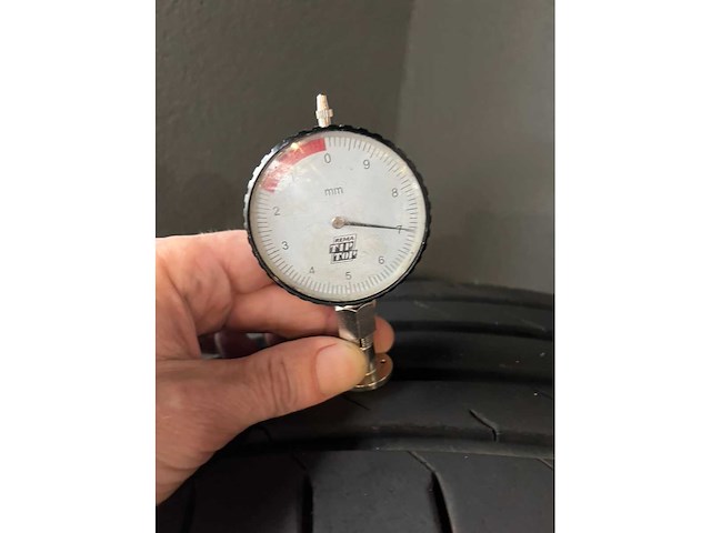 Audi velgen/banden 18inch - afbeelding 3 van  4