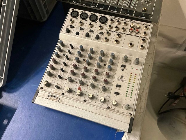 Audio -en lichtapparatuur (6x) - afbeelding 4 van  6