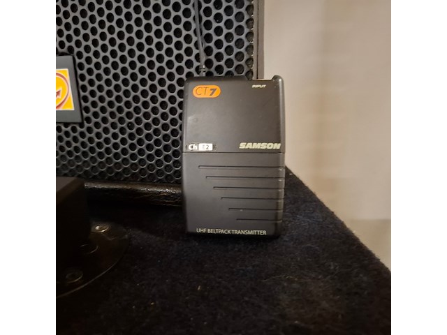 Audio boxen, audio, lampen, o.a. numark, aaster, carvin - afbeelding 6 van  22