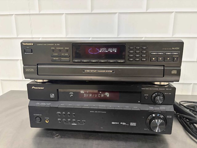 Audio diversen (2x) pioneer/technics en microfoon - afbeelding 3 van  4