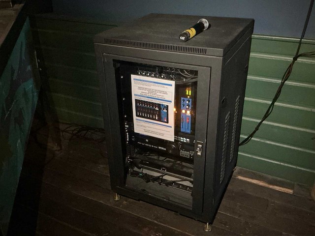 Audio installatie - afbeelding 1 van  13