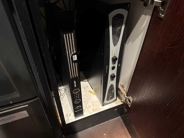 Audio installatie - afbeelding 1 van  2