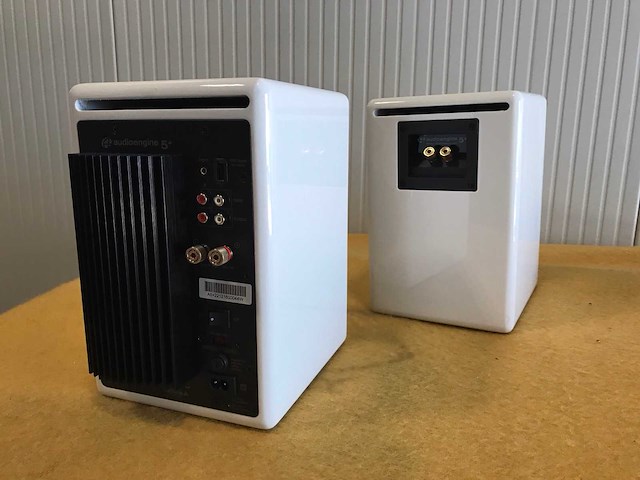 Audioengine 5+ wireless speakerset - afbeelding 3 van  6
