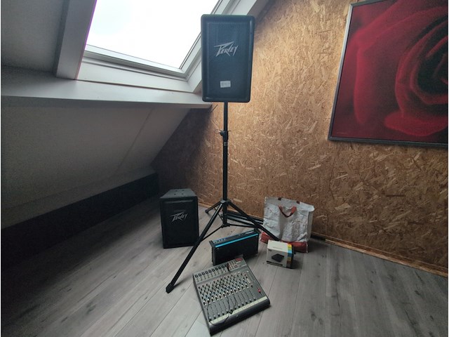 Audiosysteem, o.a. peavy - afbeelding 1 van  14