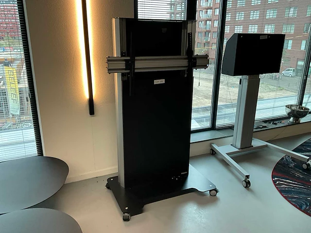Audipack vcp-sl1 verrijdbaar tv-standaard - afbeelding 2 van  5