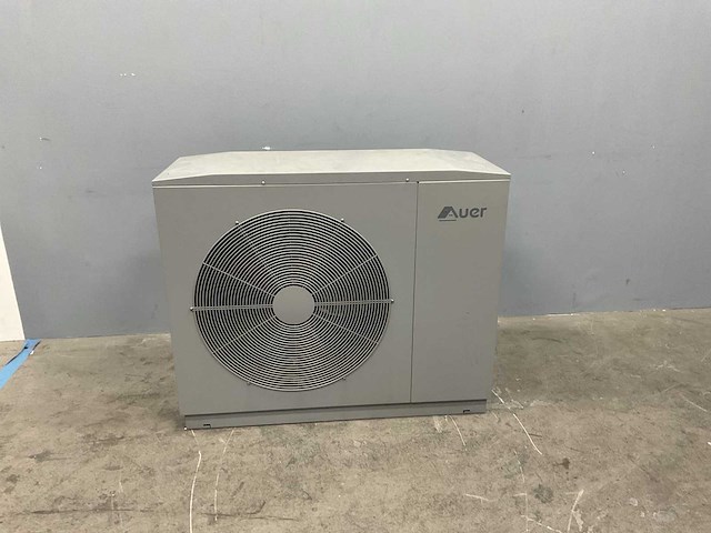 Auer - hti70/4 tri - warmtepomp - afbeelding 2 van  4