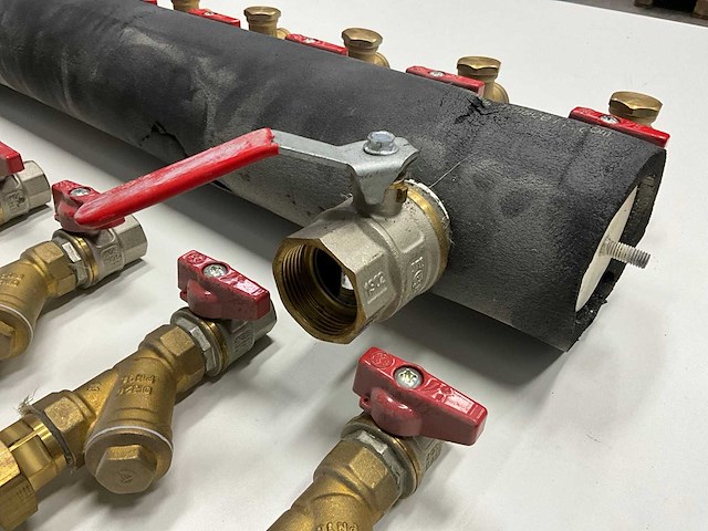 Auer - vloerverwarming verdeler - afbeelding 7 van  8