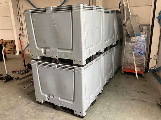 Auer palletbox (6x) - afbeelding 1 van  2