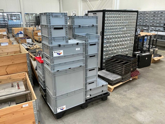 Auer stapelkrat (29x) - afbeelding 1 van  5