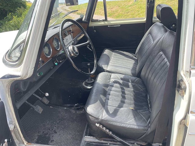 Austin - a60 - oldtimer - afbeelding 2 van  11