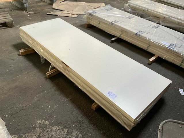 Austria - opdekdeur links 780x2315 mm (5x) - afbeelding 1 van  6