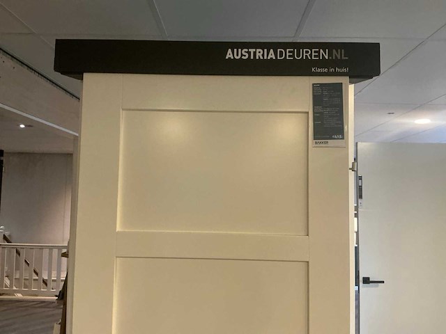 Austria - showroom deur - afbeelding 3 van  5