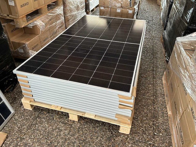 Autarco 505 wp zonnepaneel (13x) - afbeelding 1 van  4
