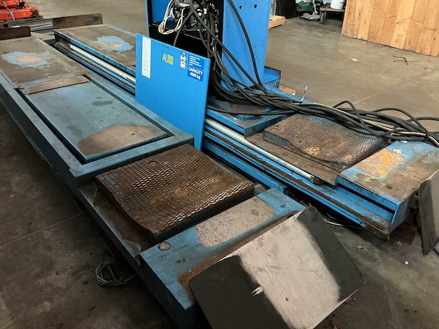 Autec - fulgor - vehicle lifts - 2006 dubble sissor lift - afbeelding 3 van  13