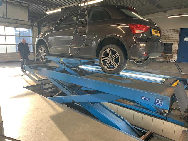 Autec - fulgor - vehicle lifts - 2006 dubble sissor lift - afbeelding 1 van  13