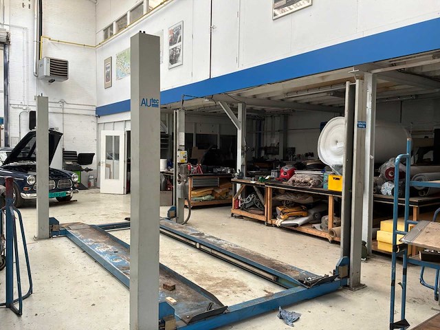 Autec 4-koloms hefbrug 3000kg - afbeelding 5 van  6
