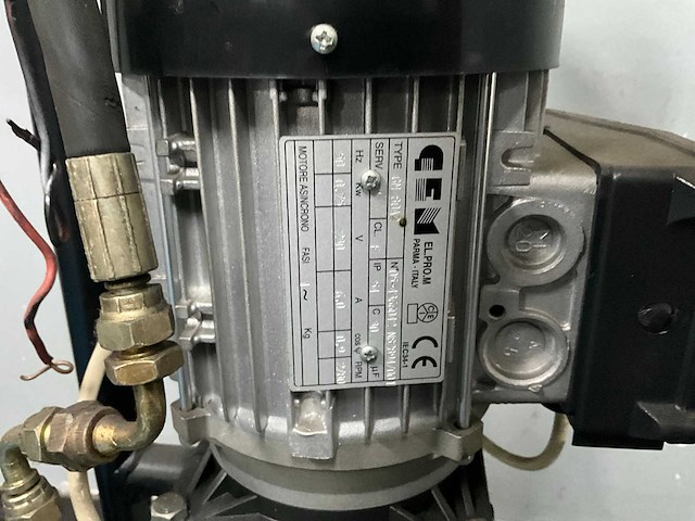 Autec motorhefbrug - afbeelding 8 van  10