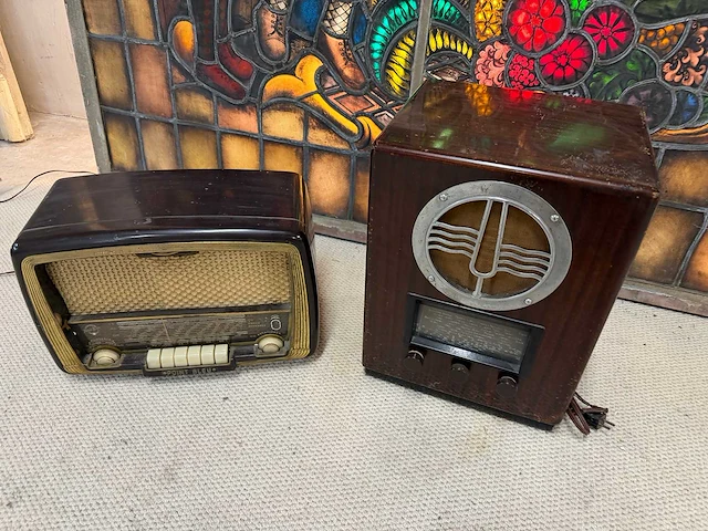 Authentiek radio (2x) - afbeelding 2 van  5