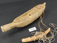 Authentiek traditioneel afrikaans instrument - afbeelding 1 van  5