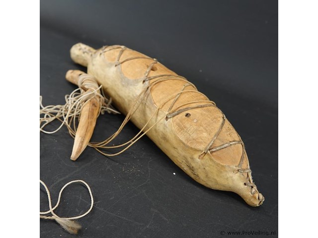 Authentiek traditioneel afrikaans instrument - afbeelding 5 van  5