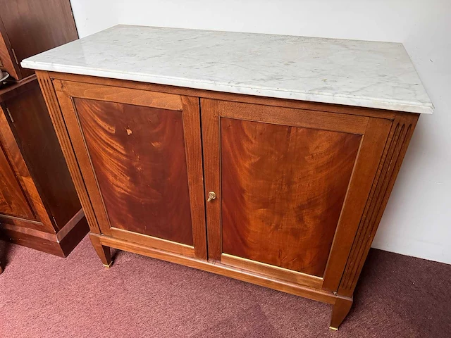 Authentieke dressoir - afbeelding 2 van  3