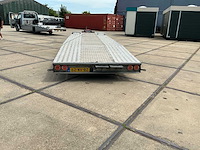 Auto ambulance aanhangwagen - afbeelding 7 van  12