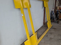 Auto ambulance bok t.b.v. auto - afbeelding 4 van  11