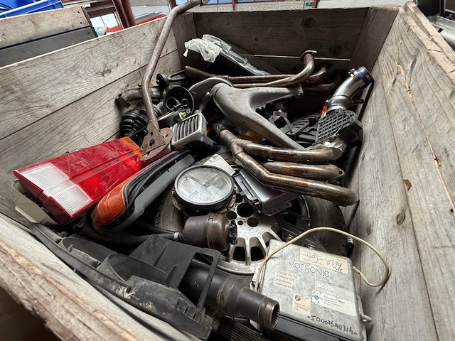Auto onderdelen bmw e30 bouwjaar 1985-1988 - afbeelding 6 van  6