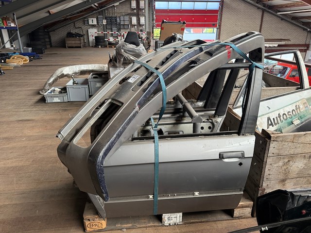 Auto onderdelen bmw e30 lachssilber, bouwjaar 1985-1988 - afbeelding 5 van  6