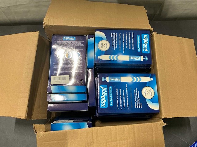 Auto tag band skin tag removal kit - afbeelding 2 van  5
