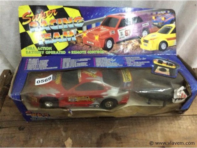 Auto telegeleid - afbeelding 1 van  2