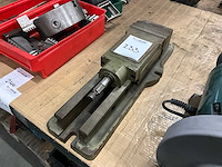 Auto well machineklem - afbeelding 1 van  4