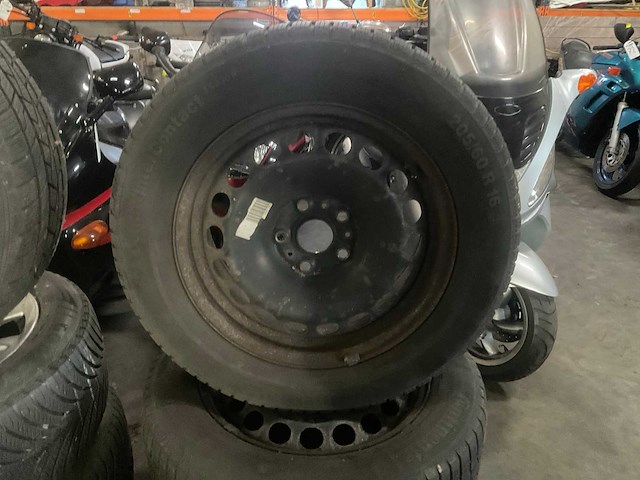 Autoband 205/60r16 (4x) - afbeelding 2 van  4