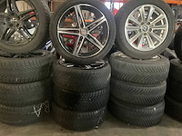 Autoband 225/45r18 (4x) - afbeelding 1 van  4