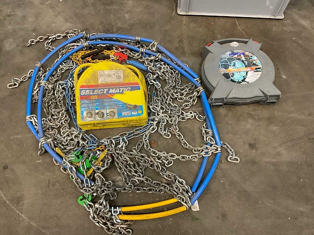 Autoband kettingen - afbeelding 1 van  4