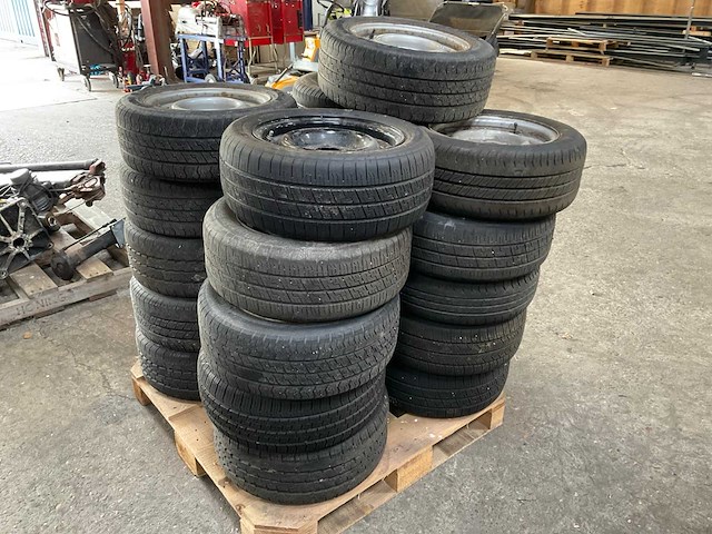 Autoband op velg (16x) - afbeelding 2 van  2