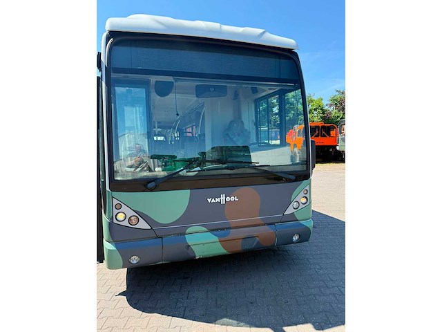 Autobus - afbeelding 4 van  37