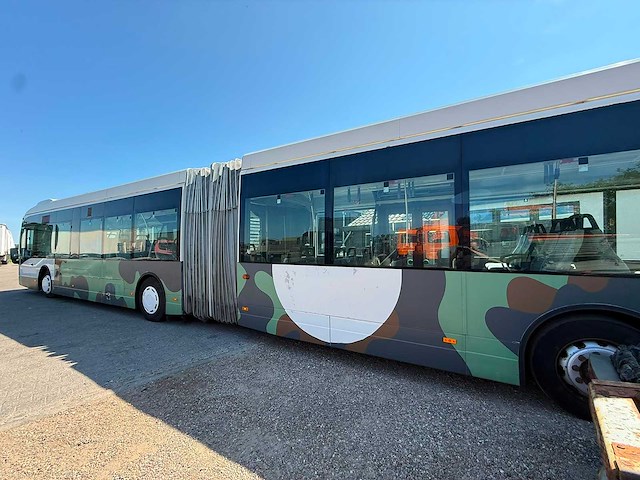 Autobus - afbeelding 9 van  37