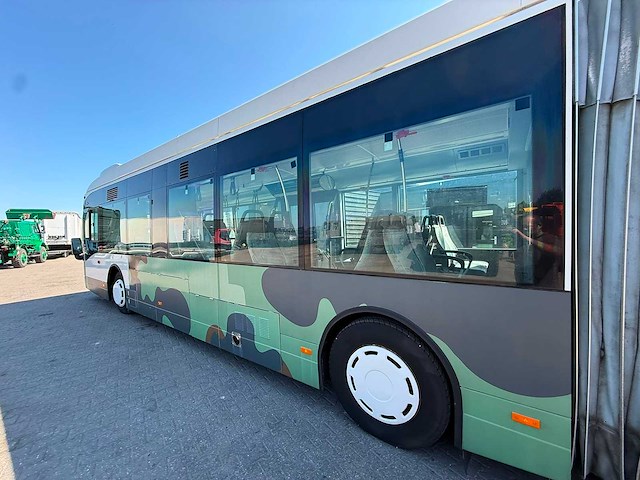 Autobus - afbeelding 10 van  37