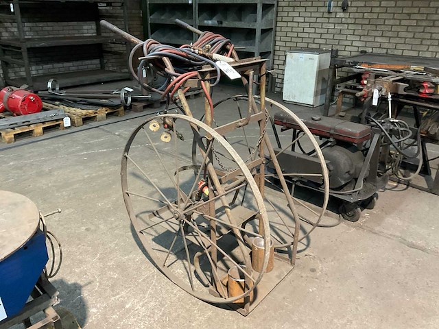 Autogeen snijbrand kar - afbeelding 2 van  4