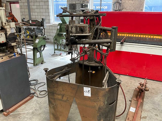 Autogeen snijtafel - afbeelding 1 van  1