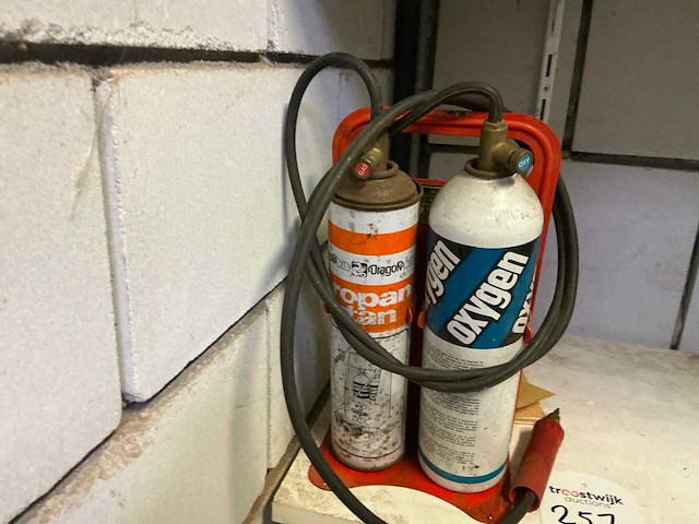 Autogeenset mini - afbeelding 2 van  4