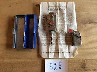 Autoknips - afbeelding 1 van  2