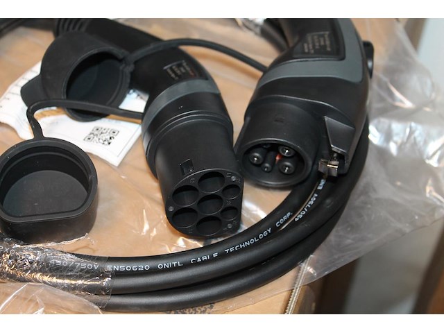 Autolaadkabel / koppelkabel type 1 - type 2. 4m 3x2,5 mm2. - afbeelding 2 van  2