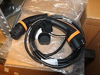 Autolaadkabel / koppelkabel type 1- type 2. 6m 3x2,5 mm2. - afbeelding 1 van  2