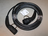 Autolaadkabel / koppelkabel type 2. 10m 3x6mm2. - afbeelding 1 van  2