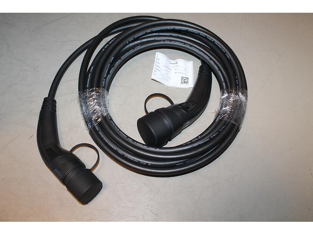 Autolaadkabel / koppelkabel type 2. 10m 3x6mm2. - afbeelding 1 van  2