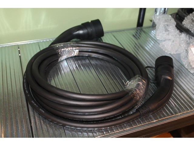 Autolaadkabel / koppelkabel type 2. 10m 5x6 mm2. - afbeelding 1 van  1