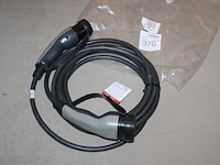 Autolaadkabel / koppelkabel type 2. 6m 3x6 mm2. - afbeelding 1 van  2