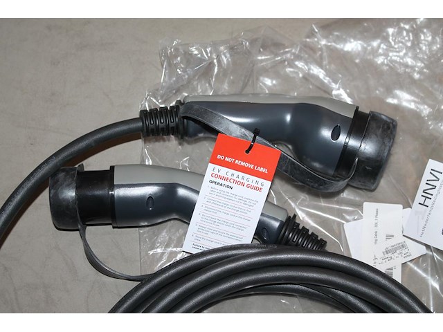 Autolaadkabel / koppelkabel type 2. 6m 3x6 mm2. - afbeelding 2 van  2